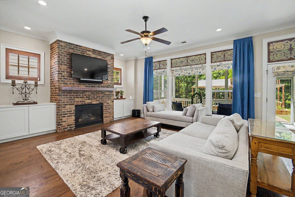 108 Bandon WAY