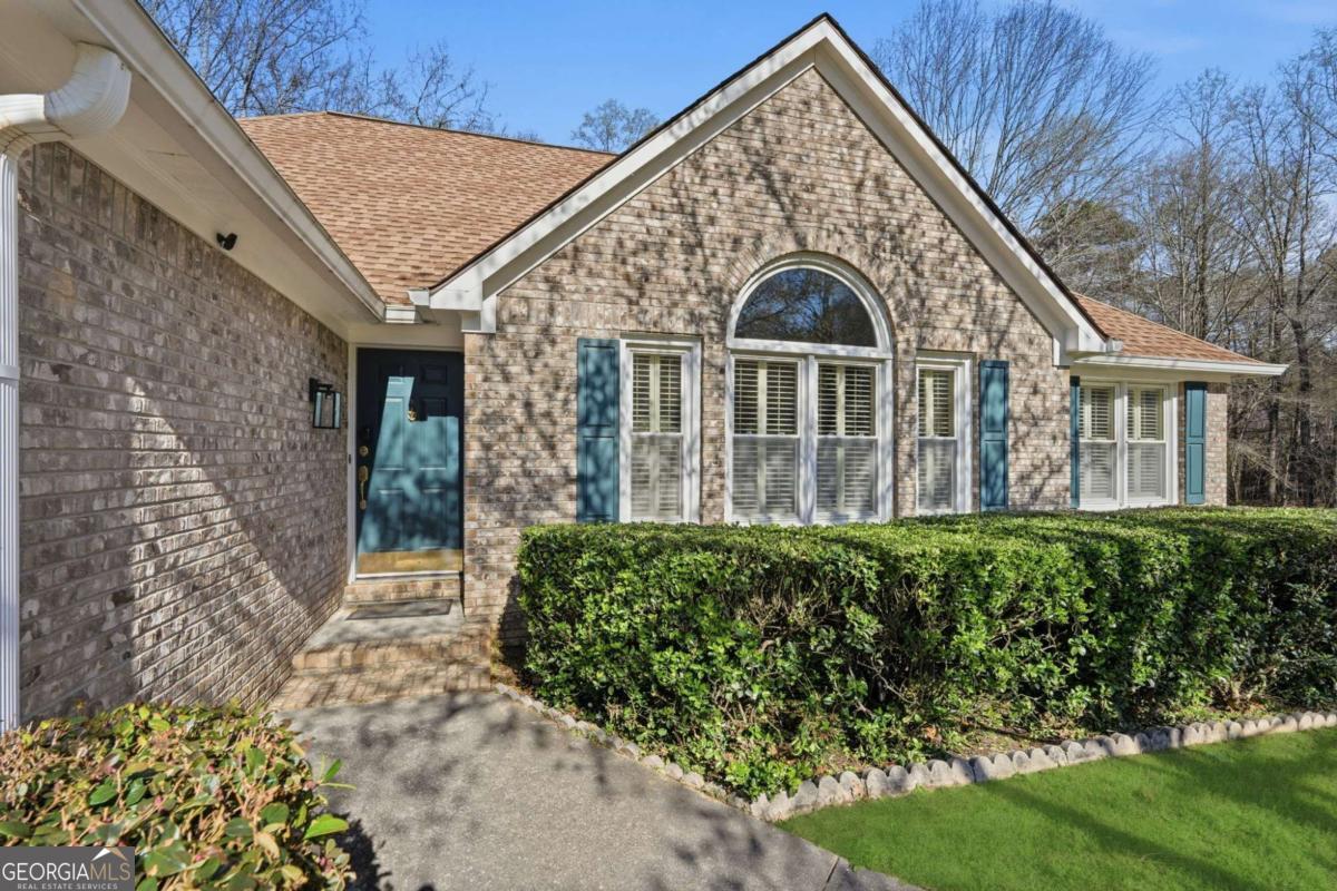 3075 Laurel Song WAY