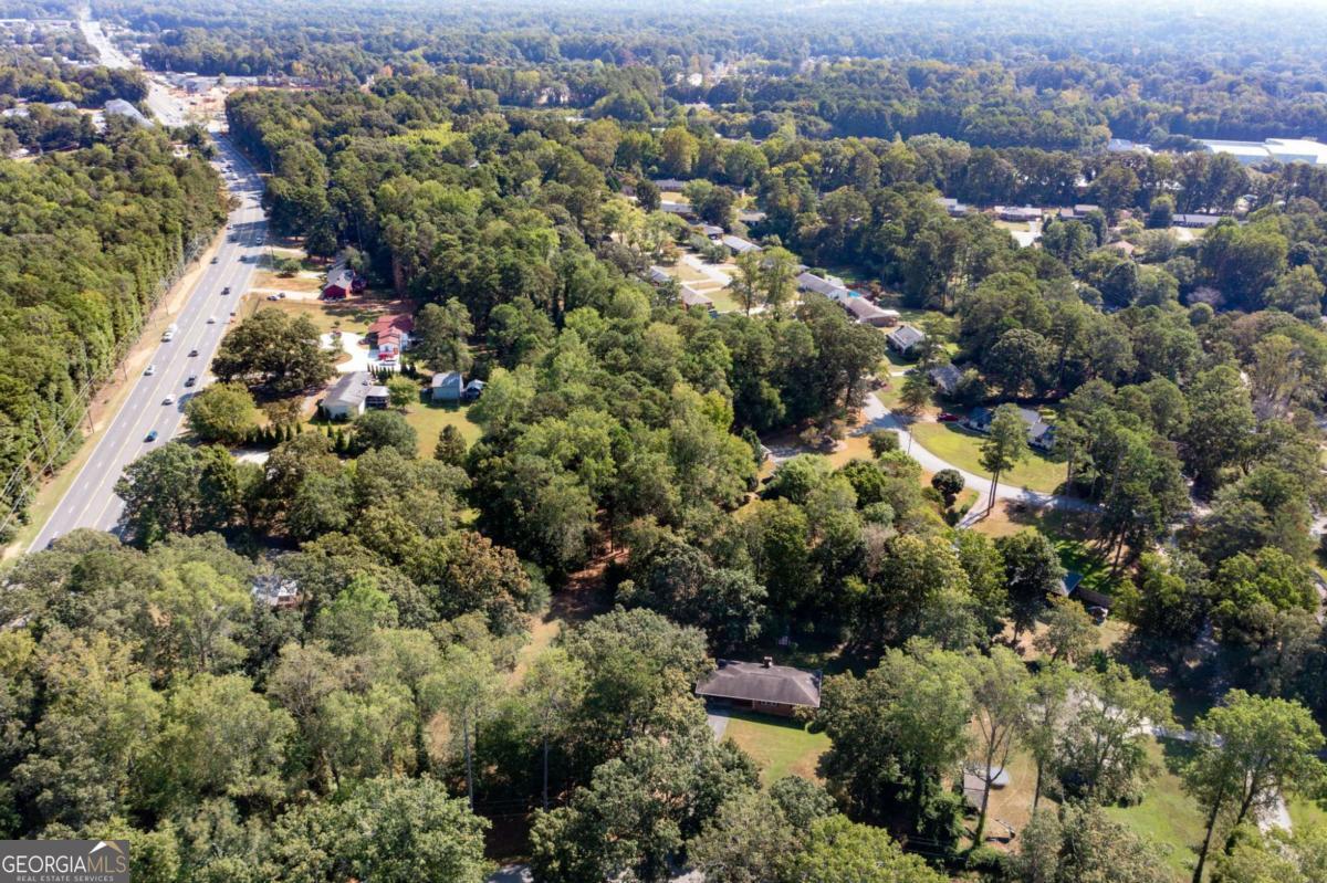 HAMMOND WOODS - Land