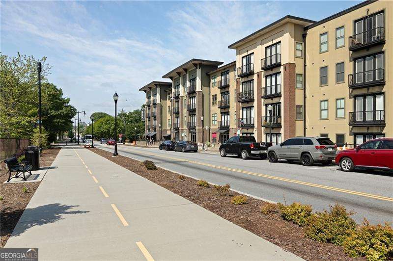 5300 PEACHTREE RD 3207