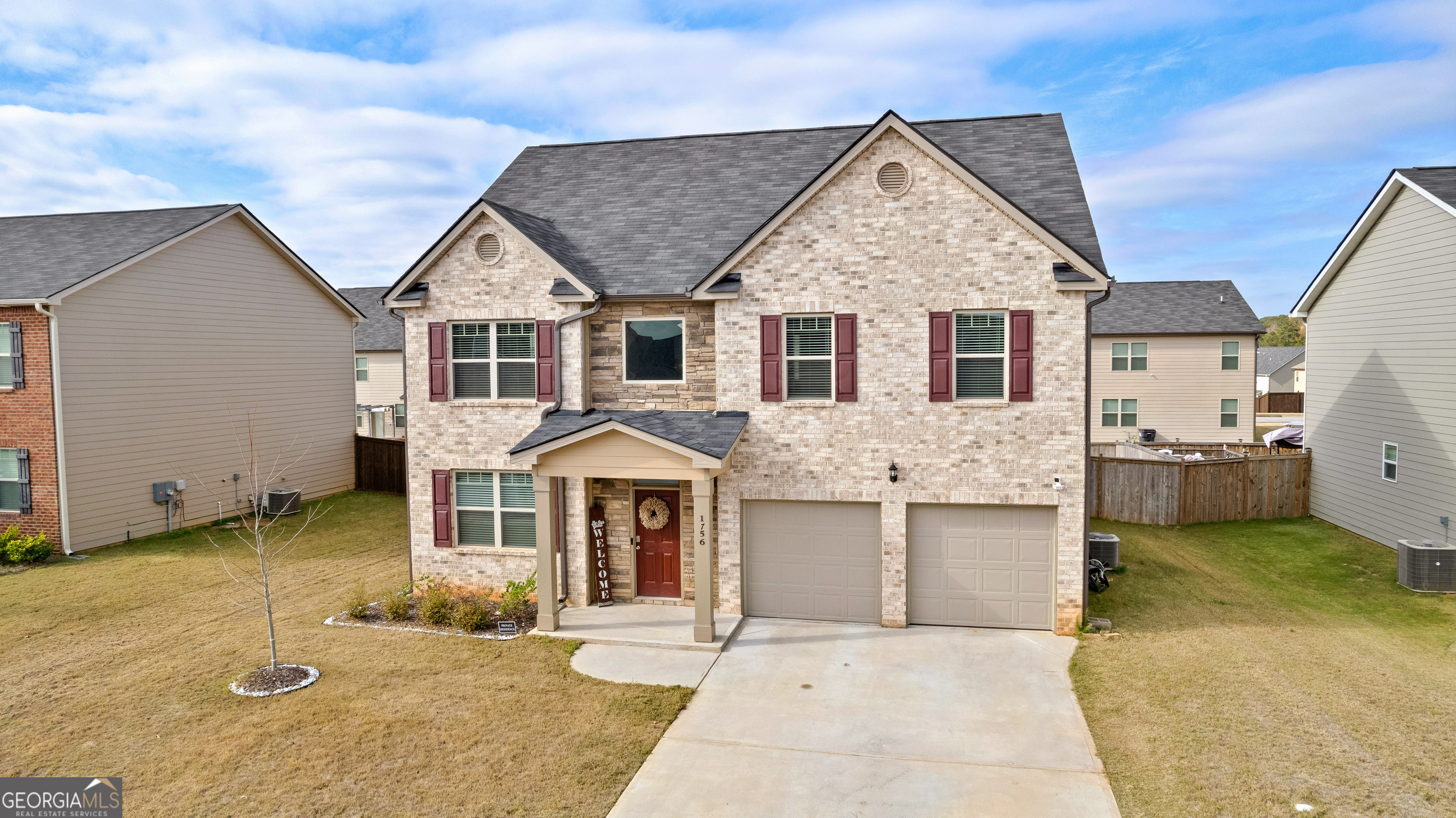 Only 4 years old and move-in ready! This spacious 4-bed, 2.5-bath home in the sought-after Southern Crescent area of Hampton, GA offers the perfect blend of comfort, space, and value. Ideal for first-time buyers, families, investors, or cash buyers. Enjoy an open-concept layout, a generous fenced-in backyard, and a quiet neighborhood with easy access to Metro Atlanta, shopping, dining, and major highways. Whether you're looking to grow your family or expand your portfolio, this property is priced to sell and ready for you to make it your own. Don't miss this incredible opportunity!