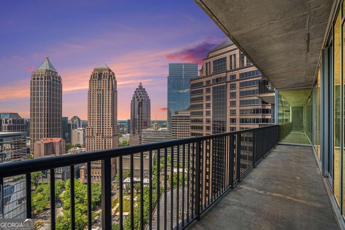 1080 Peachtree ST NE 2515