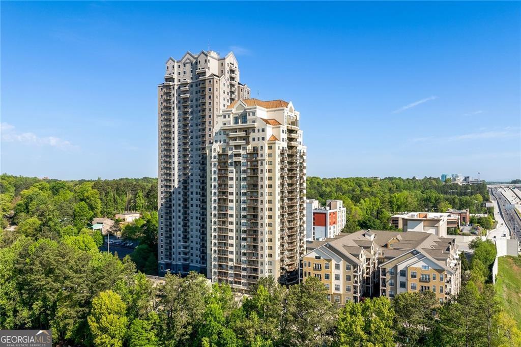 795 HAMMOND DR #506