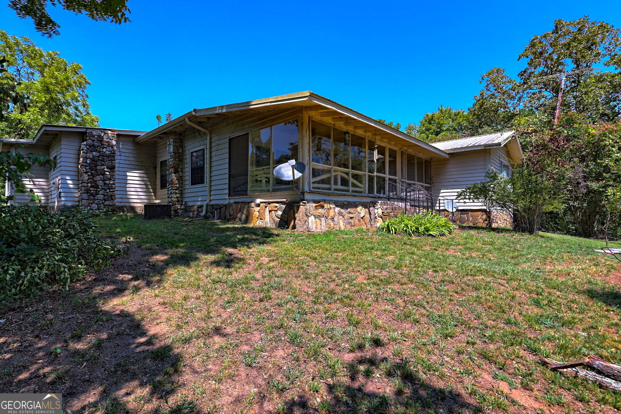 23 Tanglewood LN