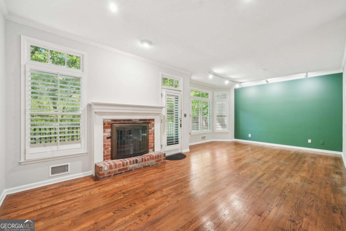 171 Riverview TRL
