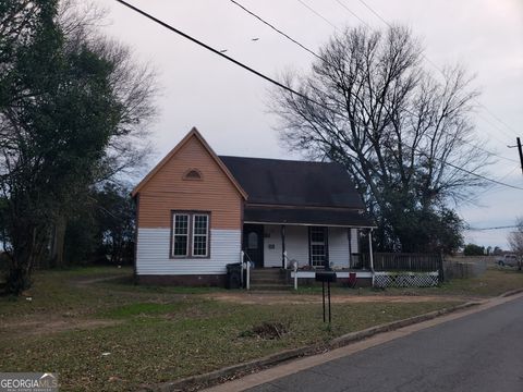 Single Family Residence in Americus GA 907 Oglethorpe Avenue.jpg