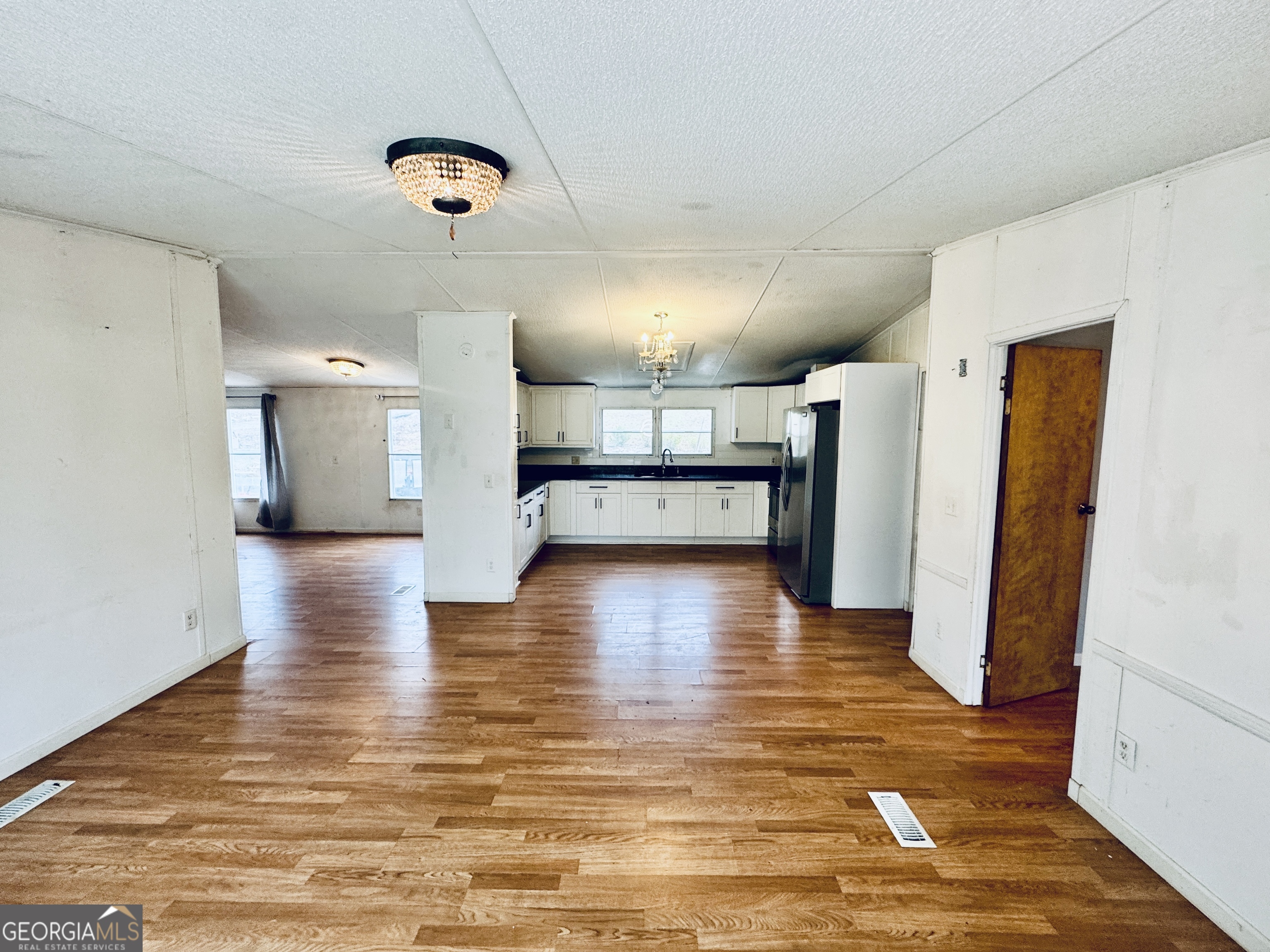 597 Dry Pond RD