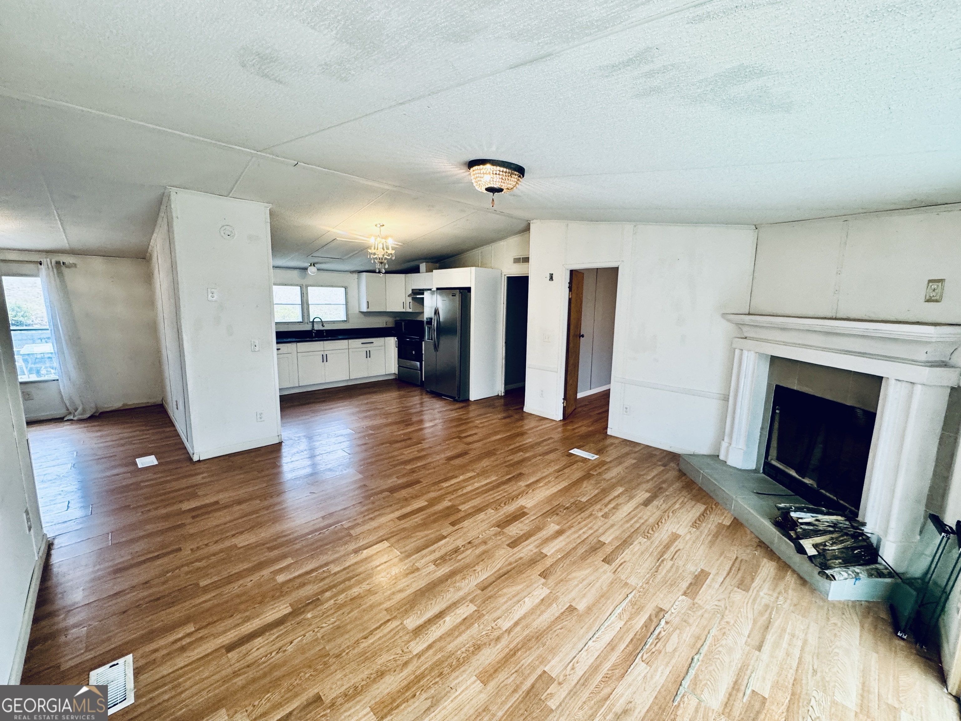 597 Dry Pond RD