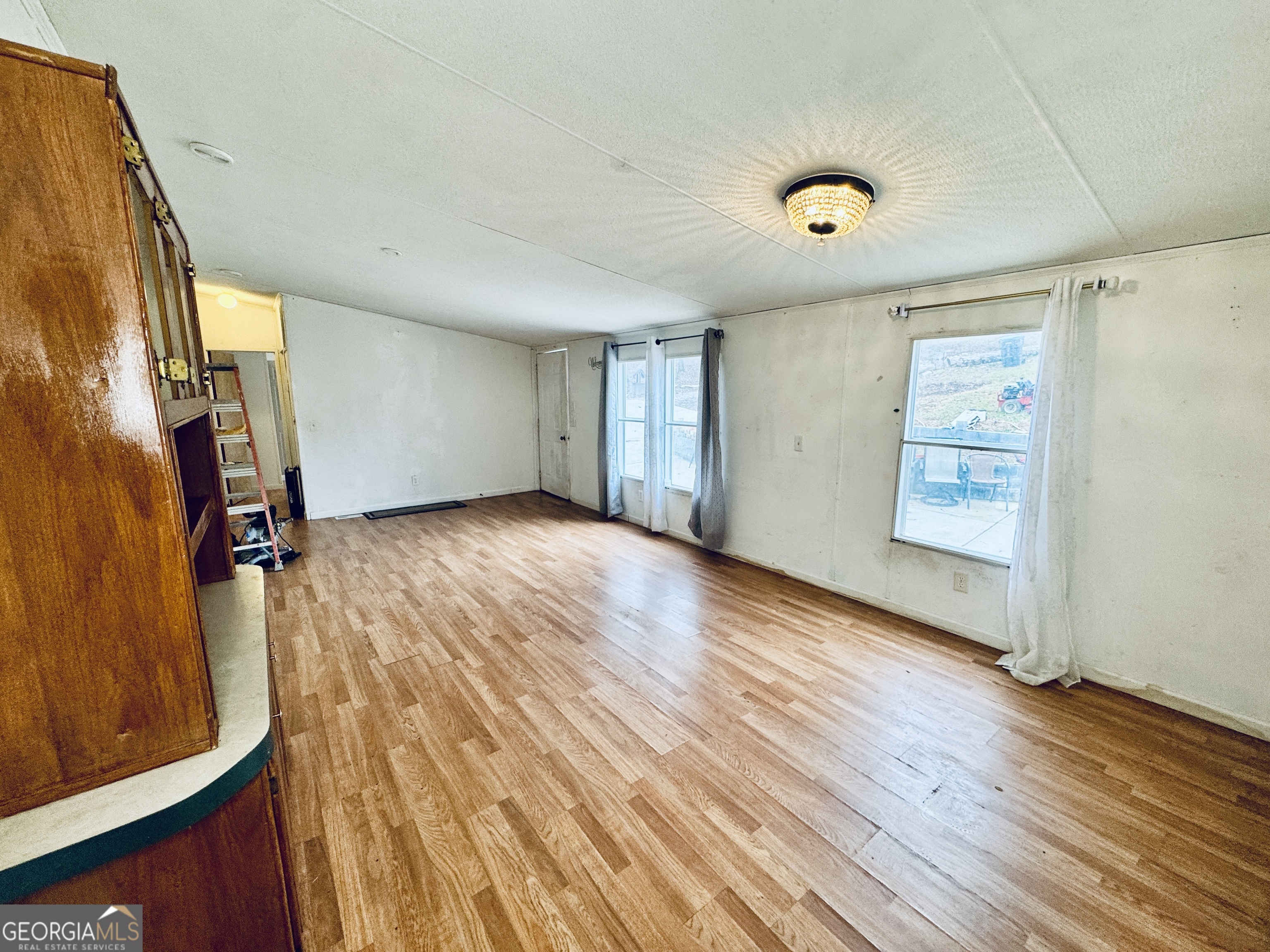 597 Dry Pond RD
