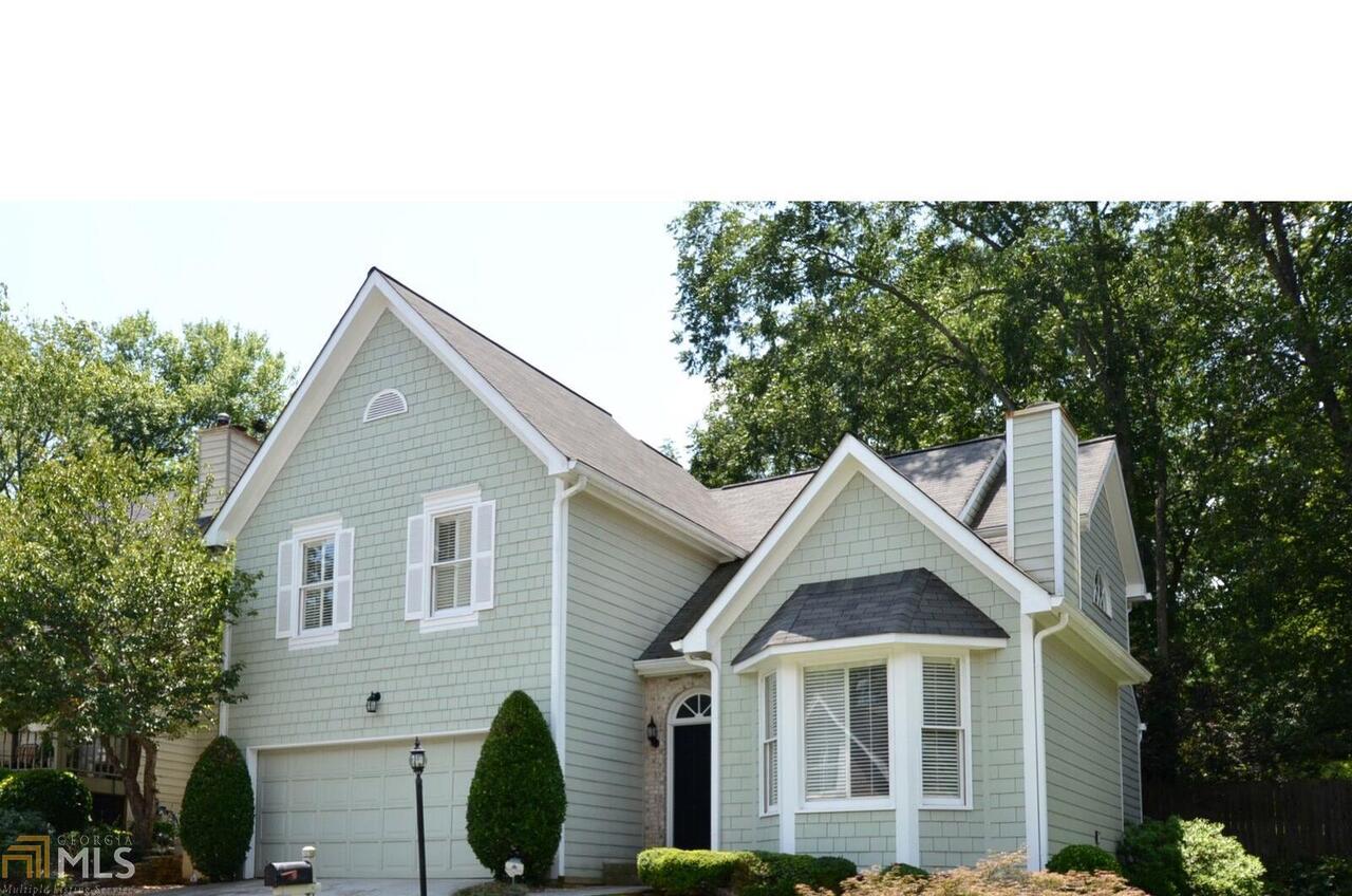 Mr. Clean lives here! New Carpet. new appliances, new paint make this adorable Cape Cod shaker shingle home the perfect solution for someone who wants to be in the St. Mountain area and be able to walk to the shops of the old downtown by the RR tracks. Hardwoods in foyer w/ a vaulted ceiling , fireplace and large windows that will be full of sunshine. Kitchen offers lots of cabinets and counter space w/ a very large breakfast area. Cook out on your deck in the backyard that is very private. The plantation shutters gives the home an extra feel of class.