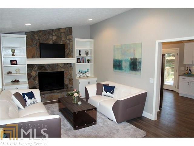 Russell Ridge Acres - Residential