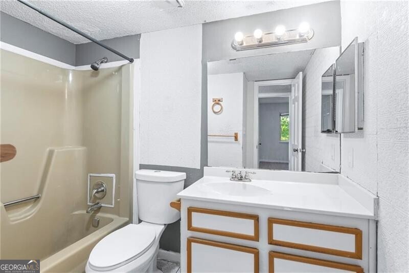 Camelot Club - Residential