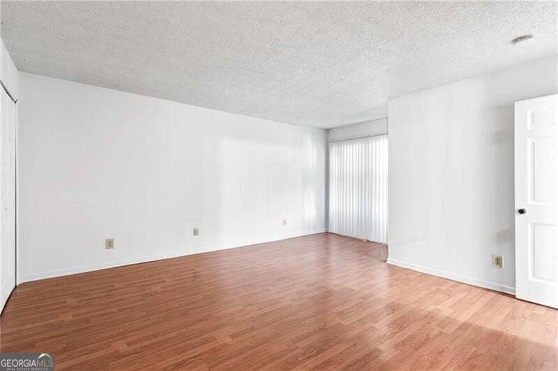 Camelot Club - Residential