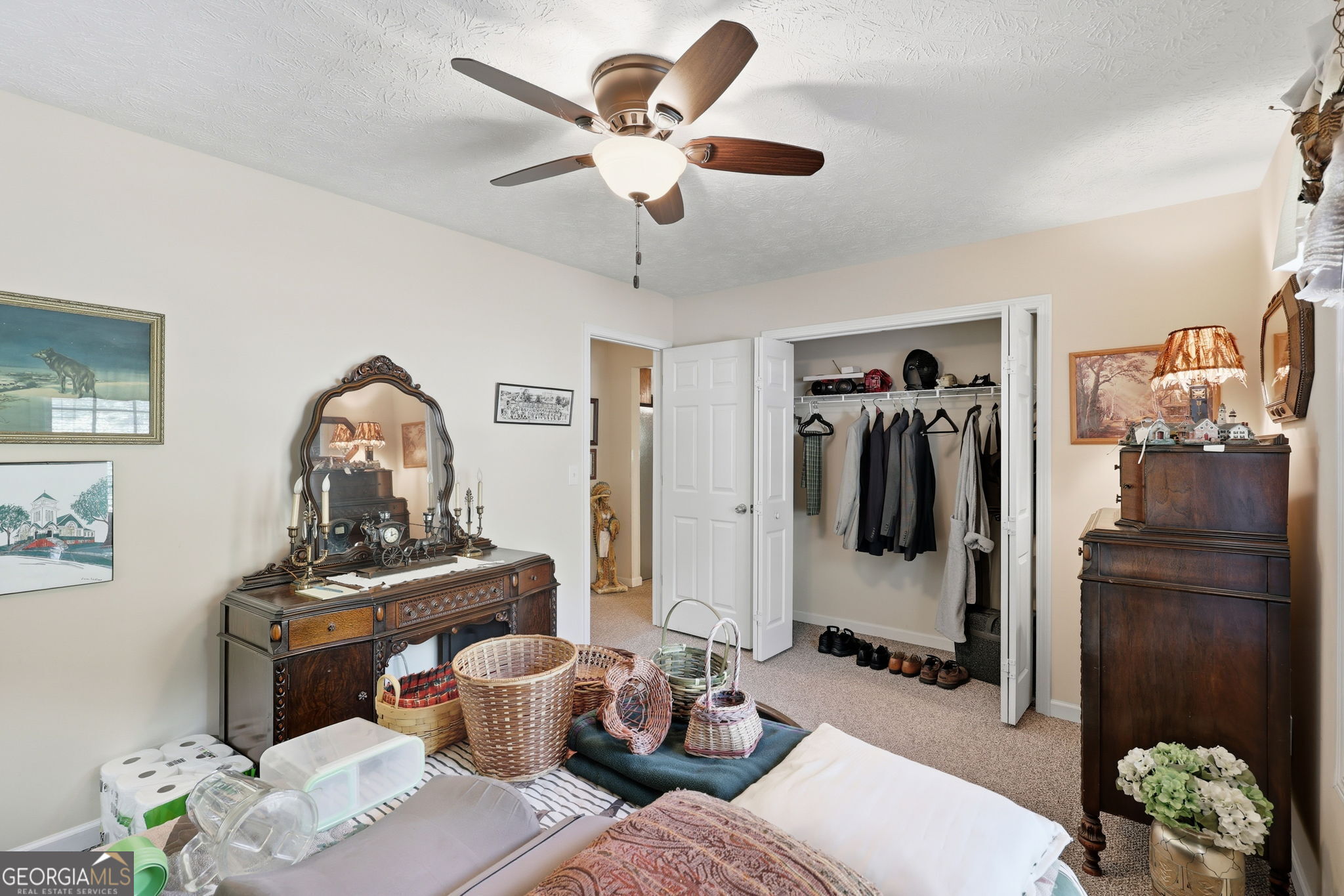 The Hills at Mountain View - Residential