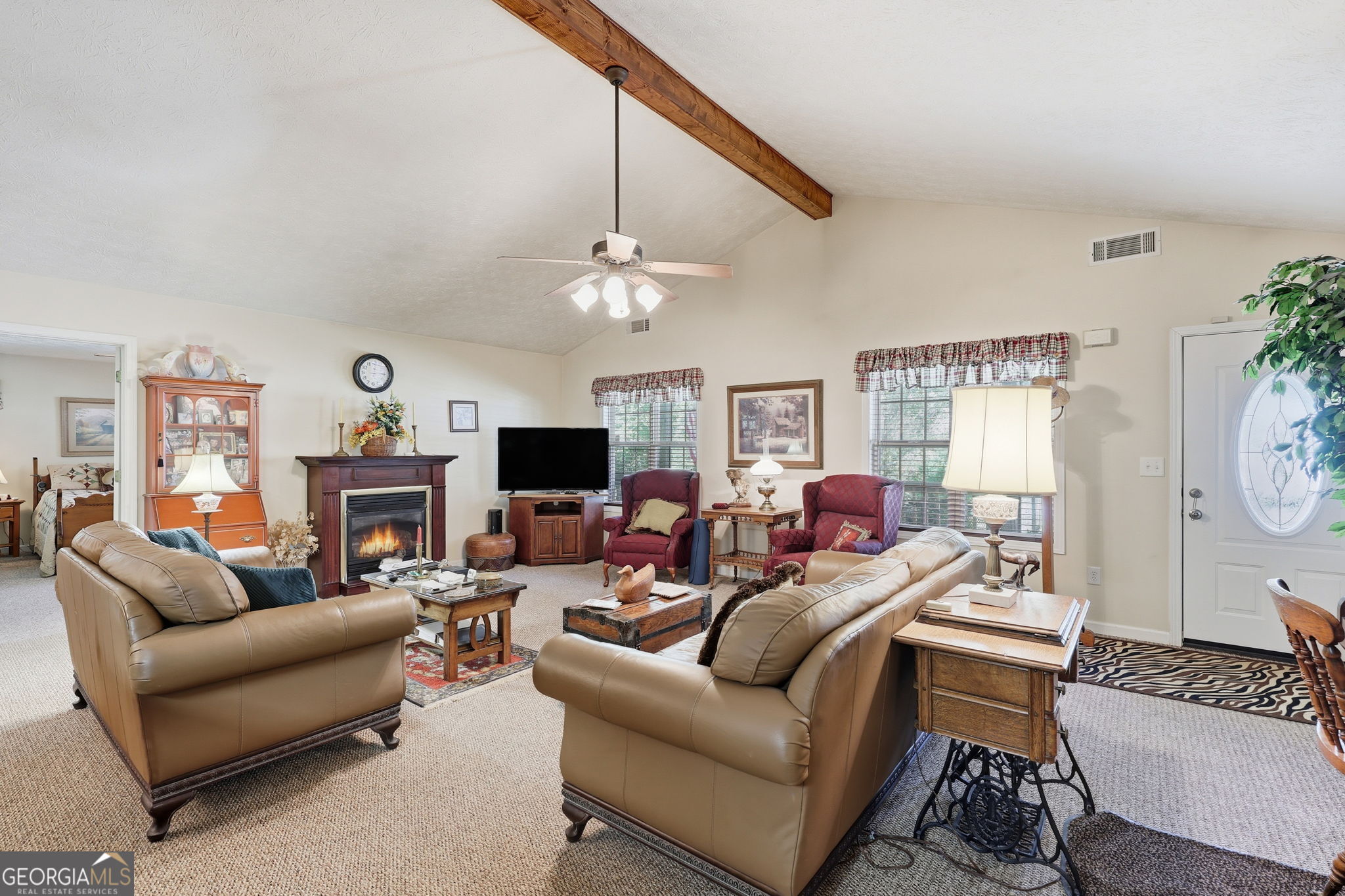 The Hills at Mountain View - Residential