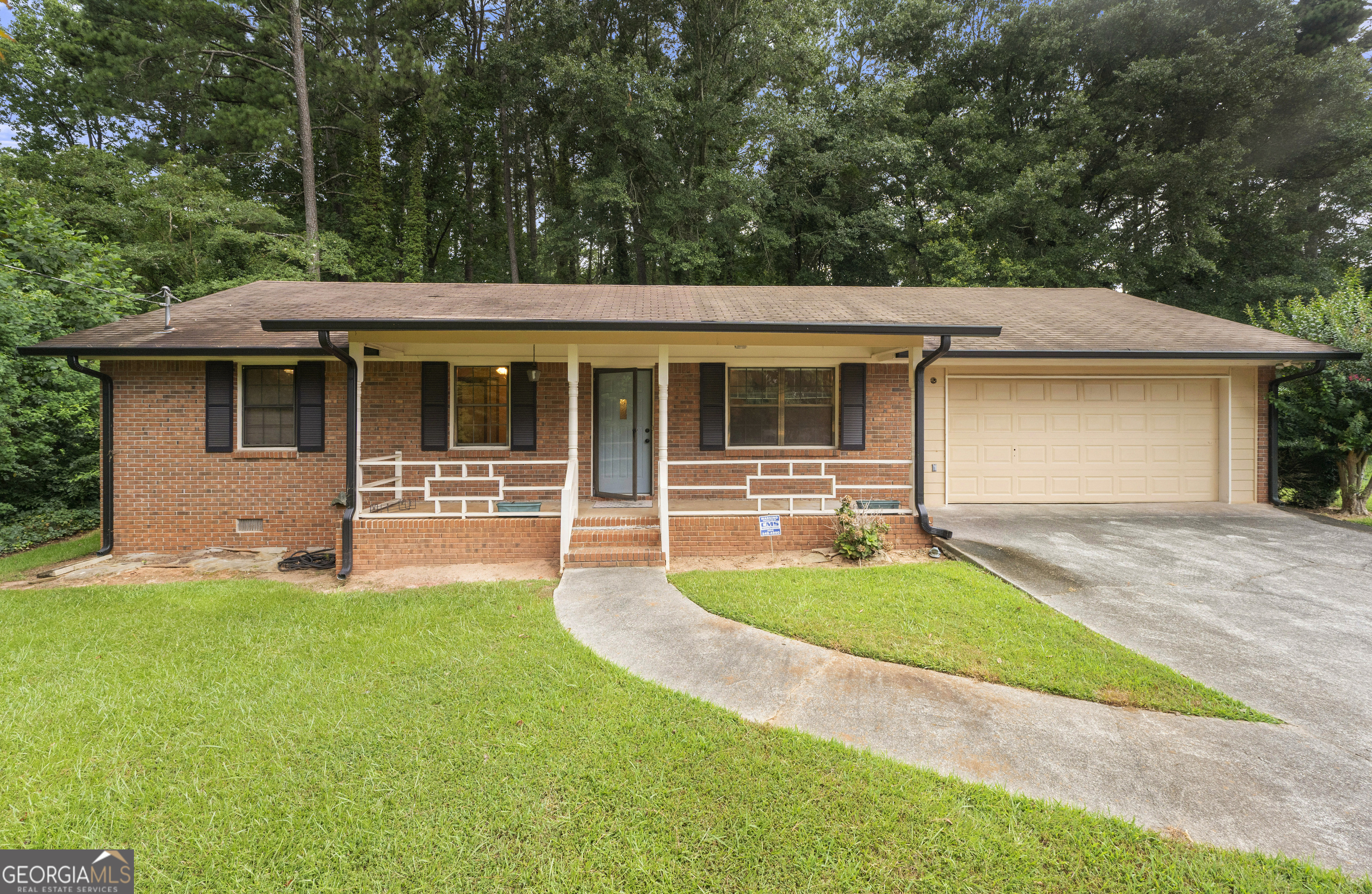 1465 Rockbridge RD
