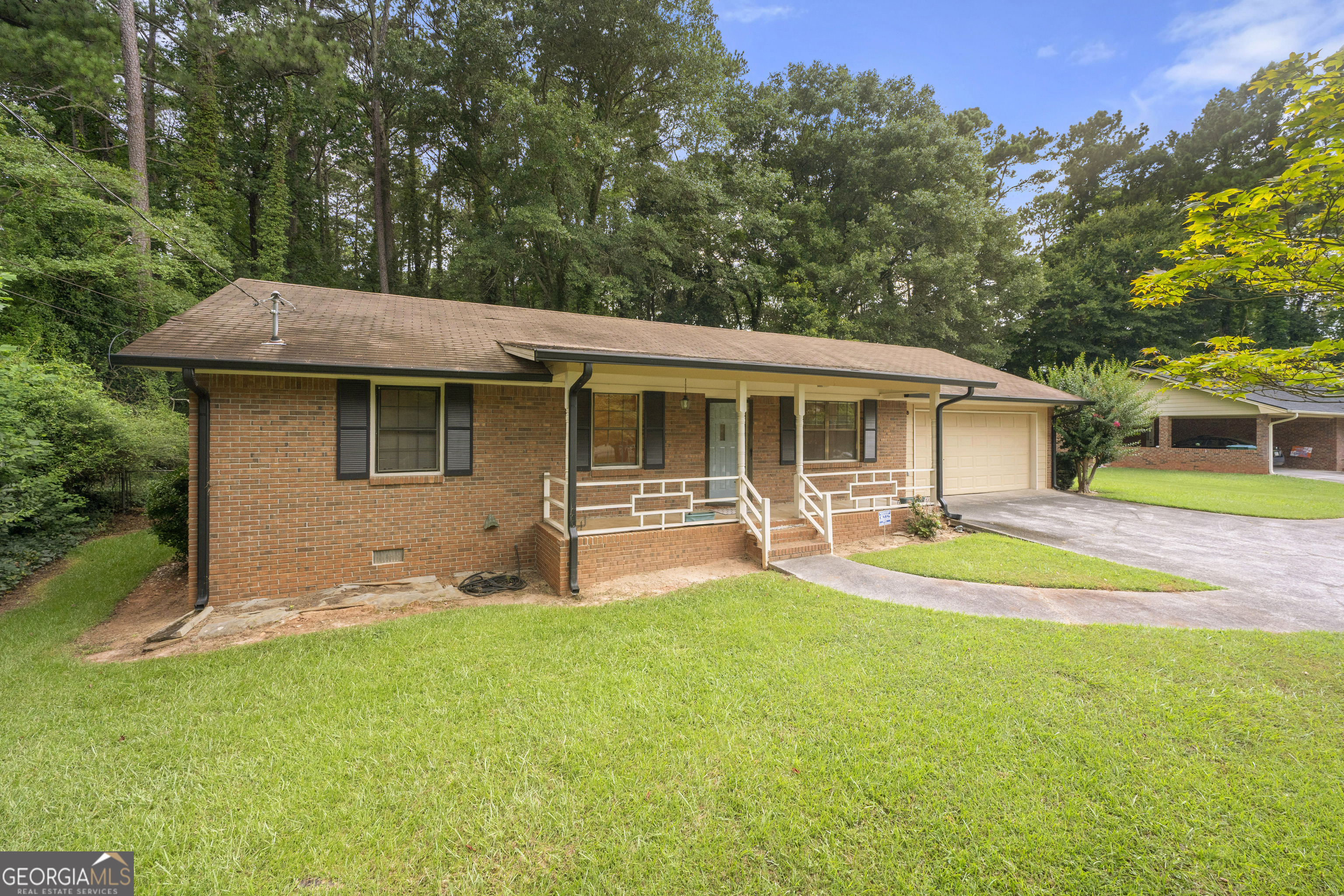 1465 Rockbridge RD