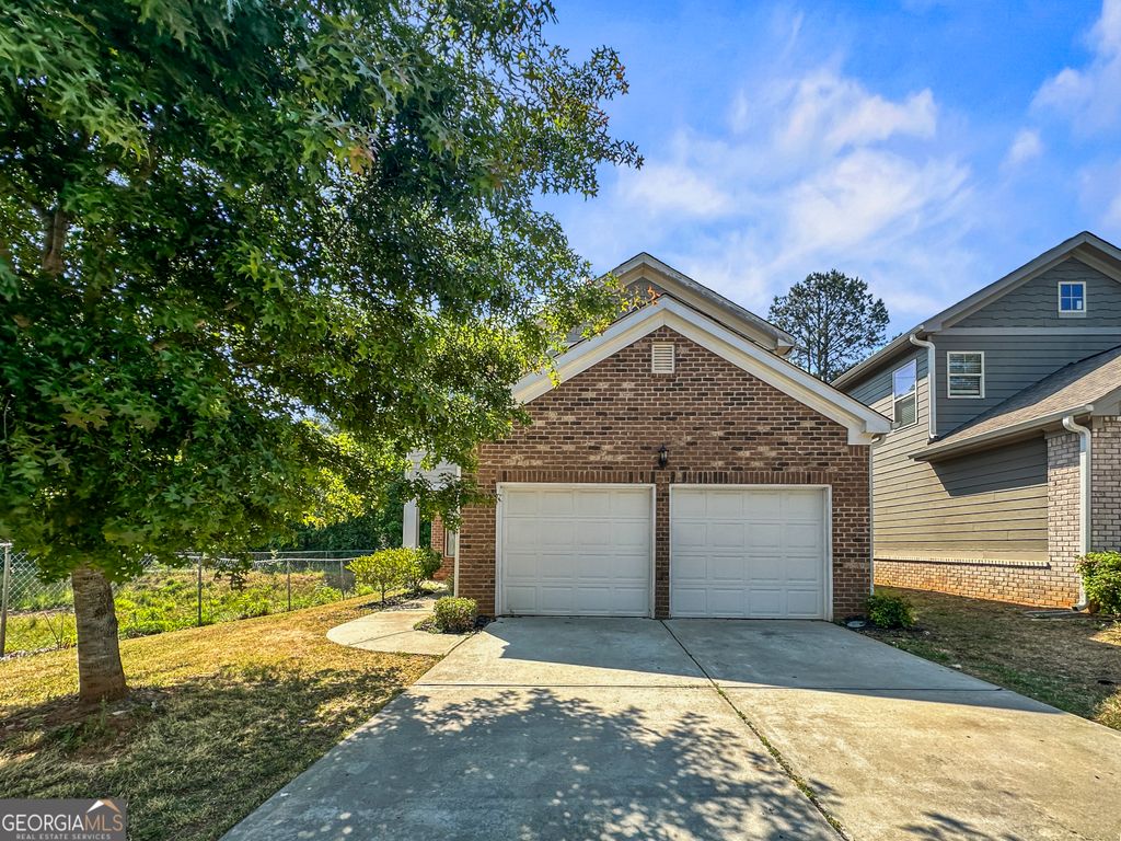 Photo of 134 Daisy Circle, McDonough, GA 30252 (MLS # 10753066)