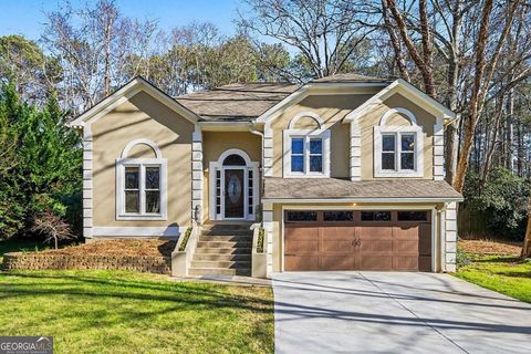 Photo of 911 Brookmont Drive SW, Marietta, GA 30064 (MLS # 10673699)