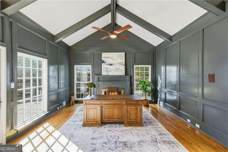 Huntcliff - Residential