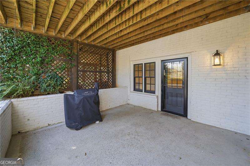 Huntcliff - Residential