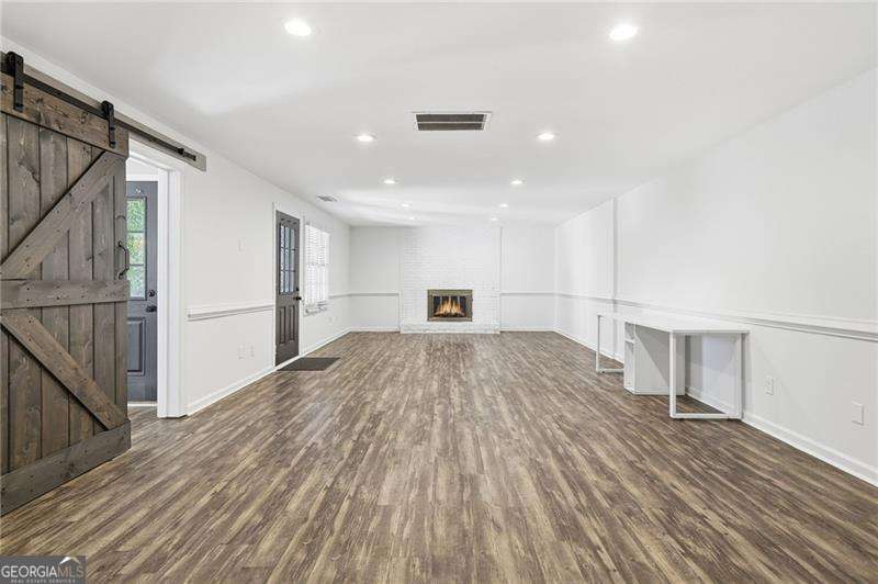 Huntcliff - Residential