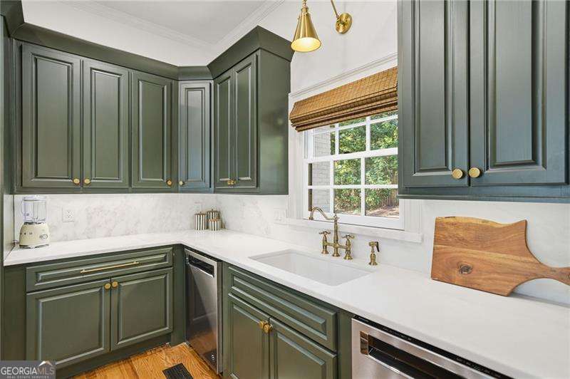 Huntcliff - Residential