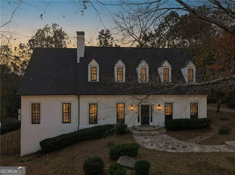 Huntcliff - Residential