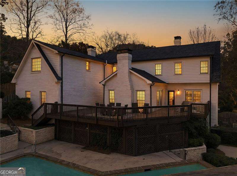 Huntcliff - Residential