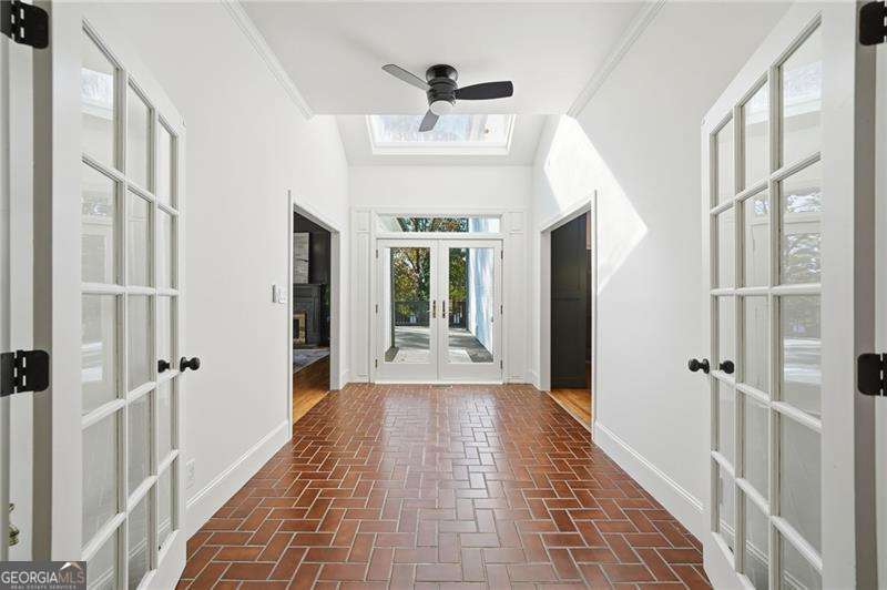 Huntcliff - Residential