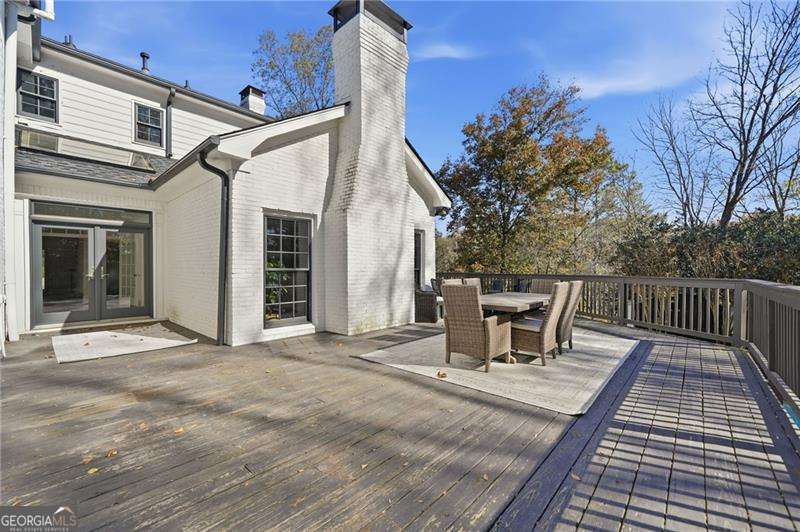 Huntcliff - Residential