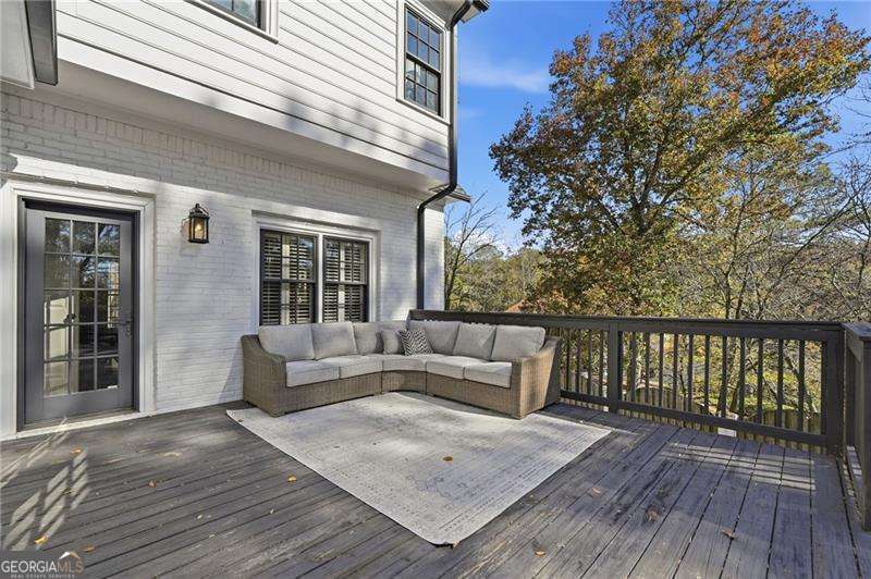 Huntcliff - Residential