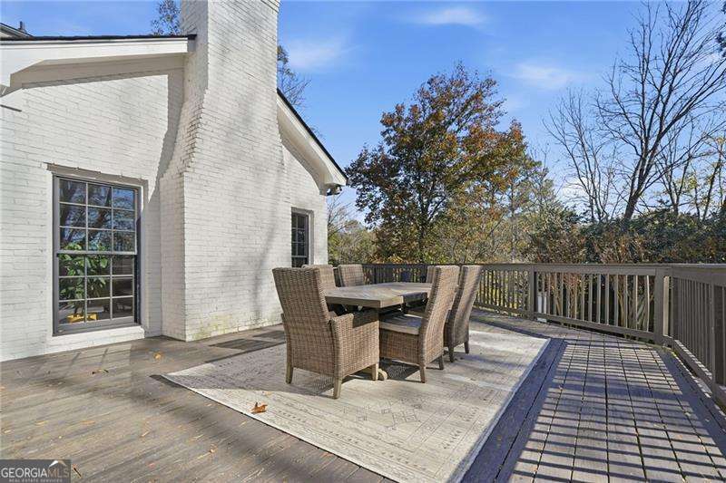 Huntcliff - Residential