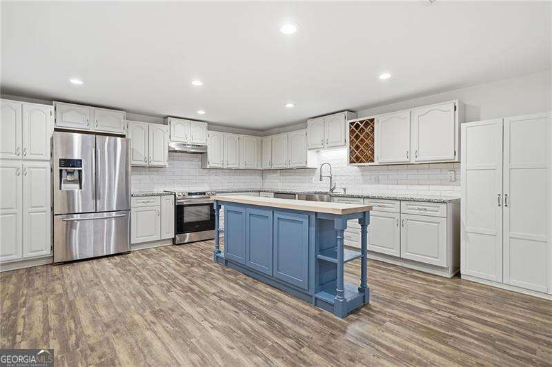 Huntcliff - Residential