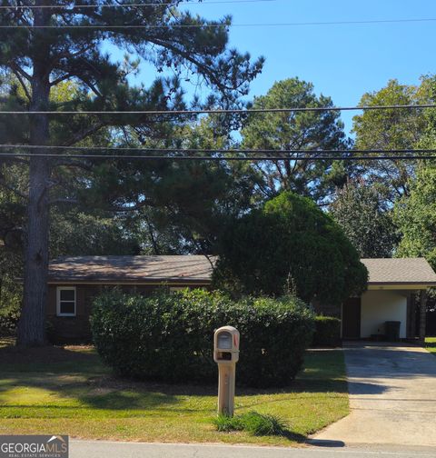 A home in Warner Robins