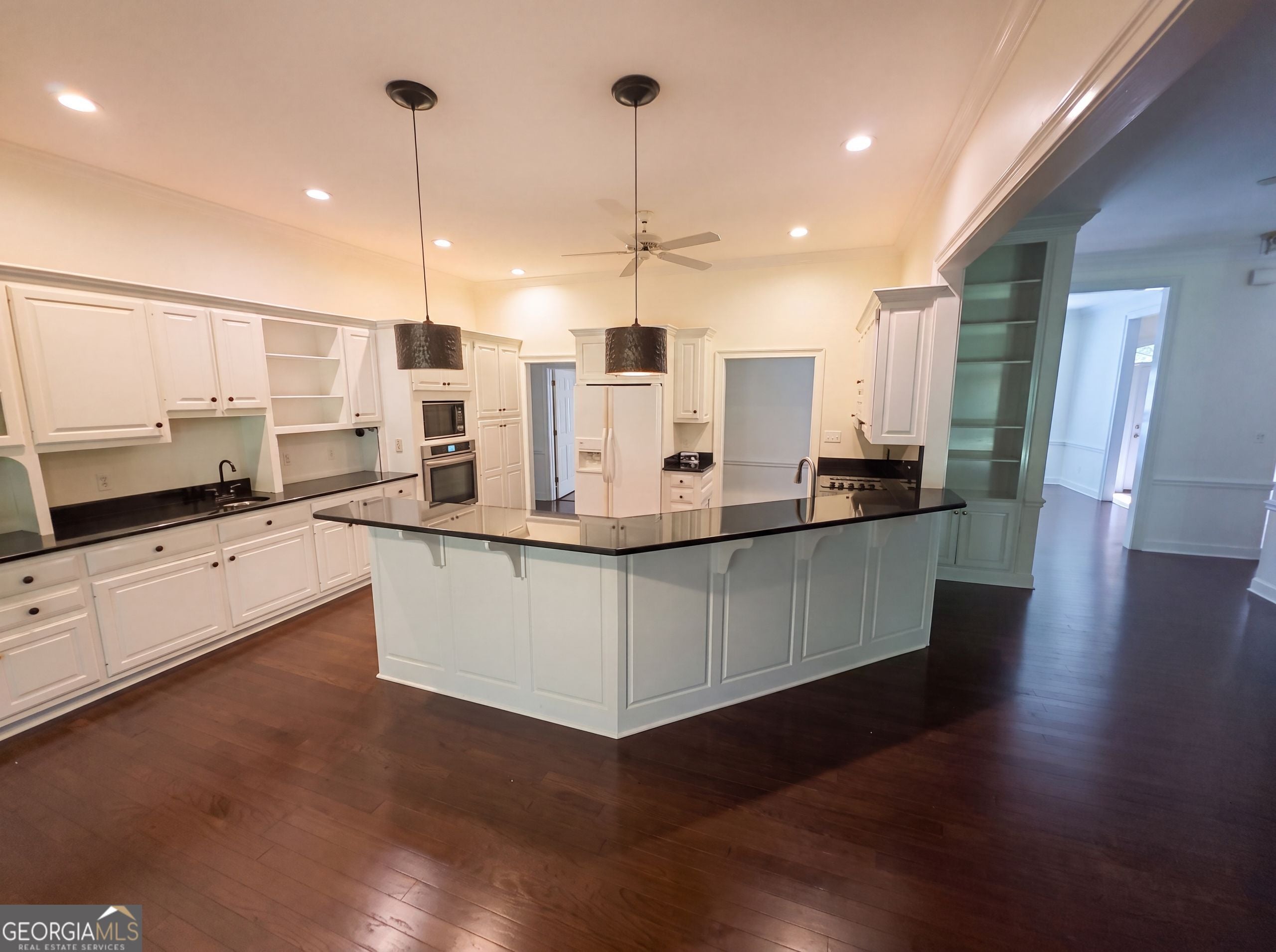 2109 Cumberland LN