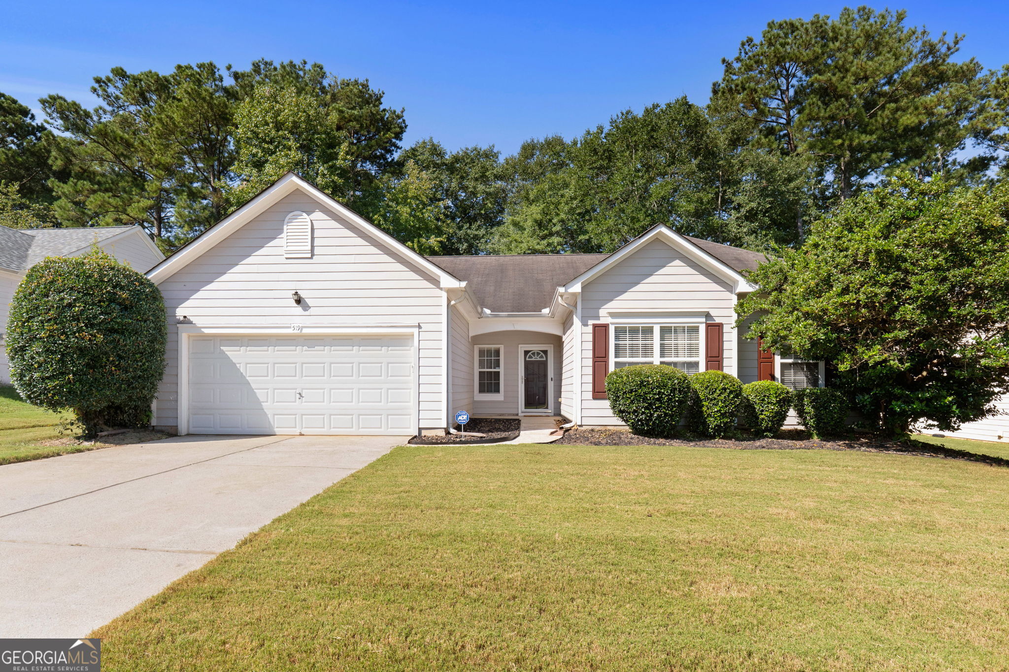 Immaculately maintained 3BR/2BA home in McDonough! This open floor plan offers spacious living with seamless flow between the kitchen, dining, and family room-ideal for entertaining or everyday comfort. The primary suite provides a private retreat, while two additional bedrooms offer flexibility for family, guests, or office space. Located just minutes from downtown McDonough, I-75, shopping, dining, parks, and top-rated schools, this home delivers both convenience and lifestyle. Enjoy easy access to Heritage Park, Southern Belle Farm, and local events while living in a quiet, established community. Move-in ready and cared for with pride-this home is ready for its next owner!