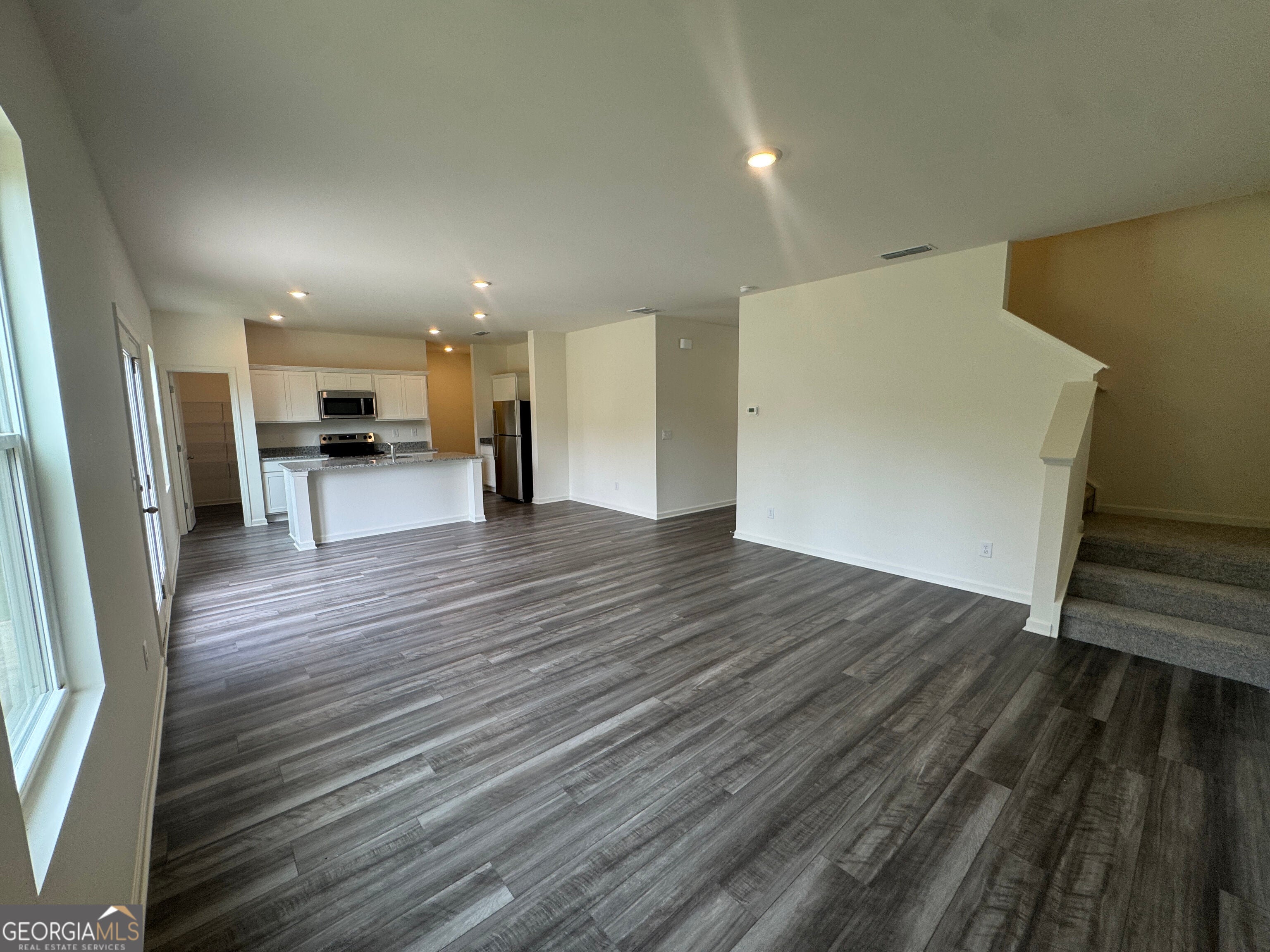 32 Galilee LN