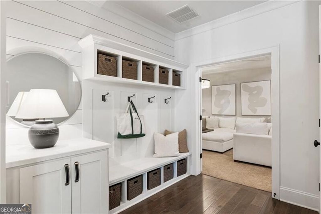 Photo of 80 Green Road, Alpharetta, GA 30004 (MLS # 10692318)