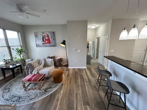 Photo of 870 Mayson Turner Road NW #1336, Atlanta, GA 30314 (MLS # 10787377)