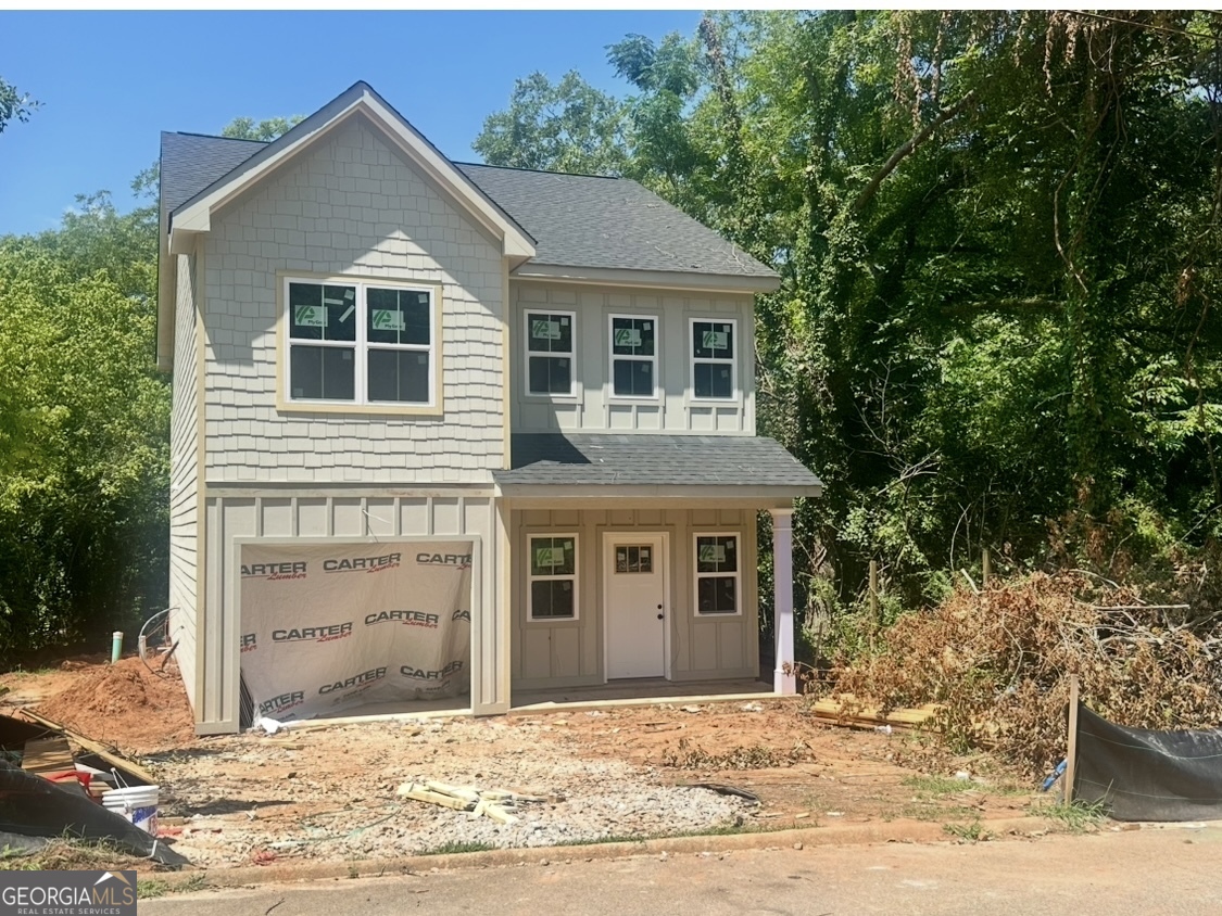 BRAND NEW CONSTRUCTION. 3 Bedrooms, 2.5 Baths. Main floor has large family room with fireplace, kitchen and dining room area with stainless appliances, laundry room and office. Half bath on main floor. Upstairs has 3 Bedrooms and 2 Baths. Large master and bathroom. Two additional bedrooms are very good size. Dbl Garage. LVP floors, granite countertops. Great builder.