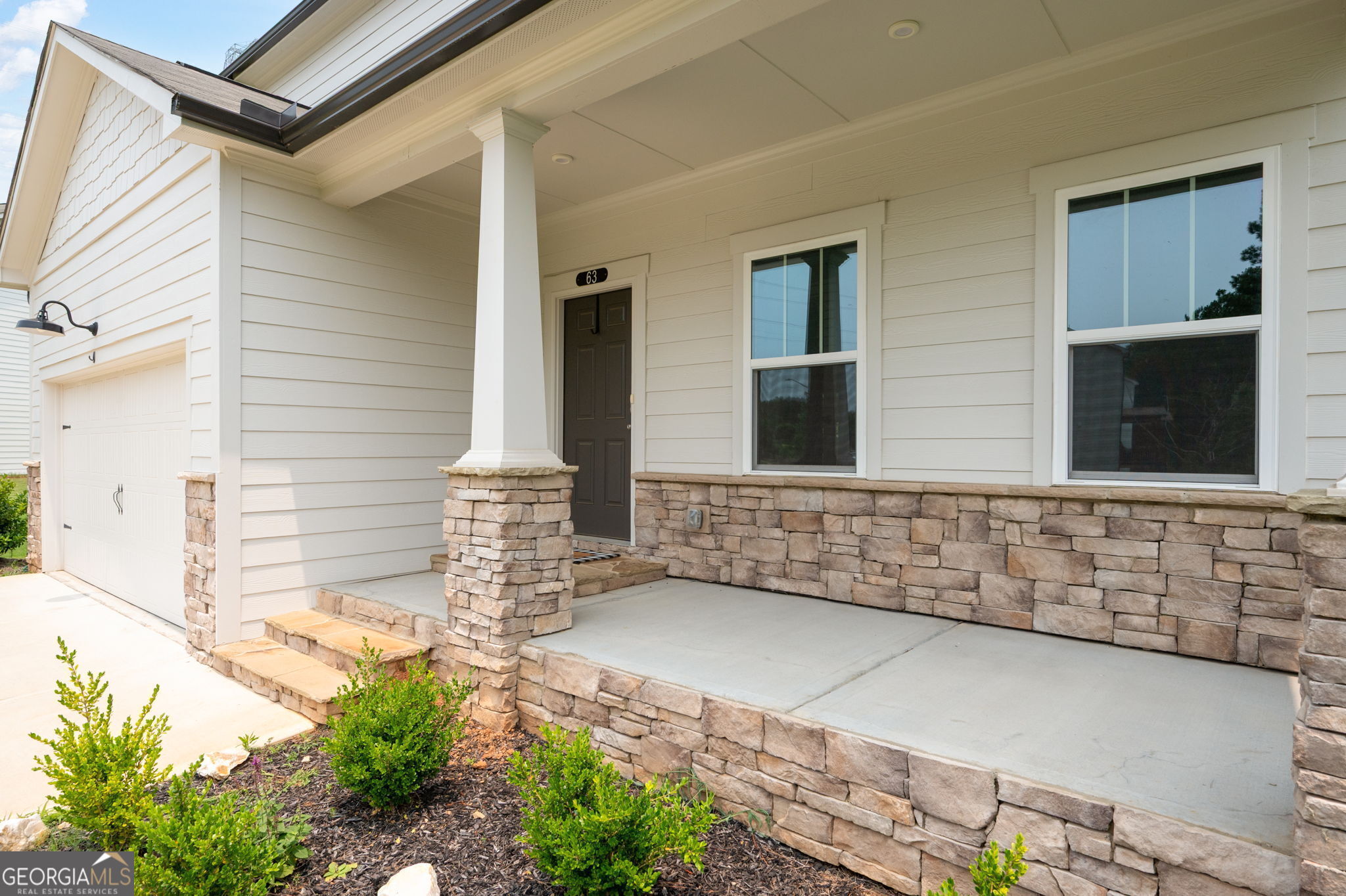 63 Brookstone PARK E