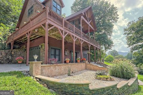 A home in Hiawassee