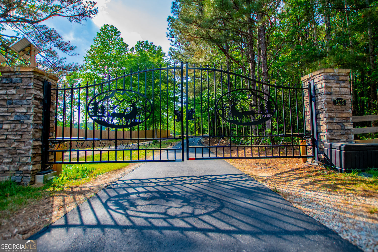 1475-A N Flat Rock RD