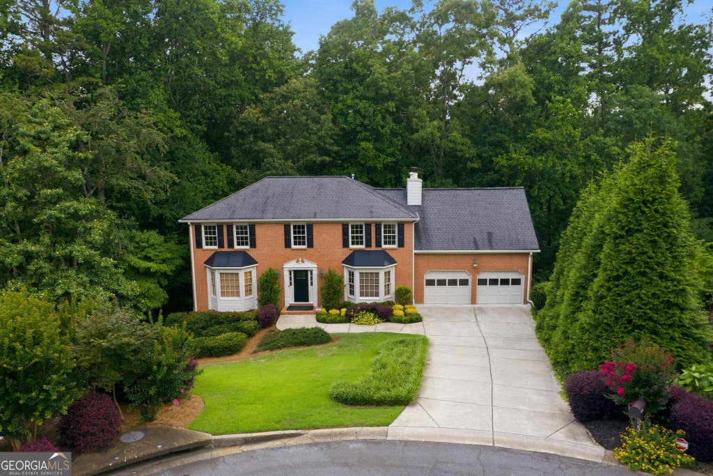 Photo of 5230 Shasta Way, Marietta, GA 30062 (MLS # 10791971)