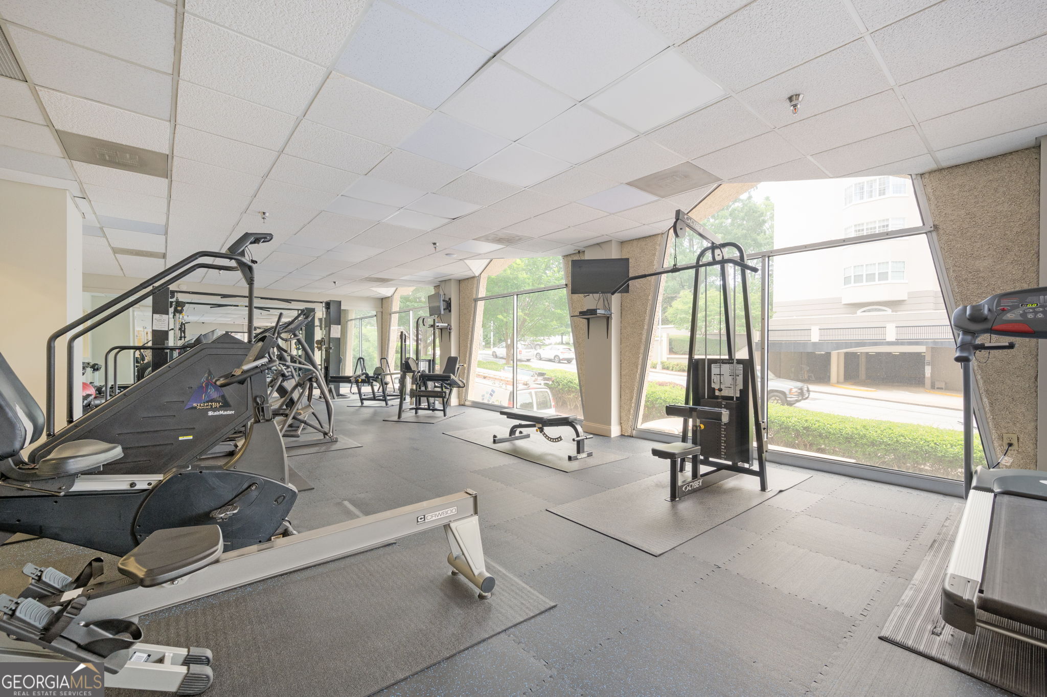 Atlanta, Georgia 30305, United States, 1 Bedroom Bedrooms, ,1 BathroomBathrooms,Residential,Active,36714