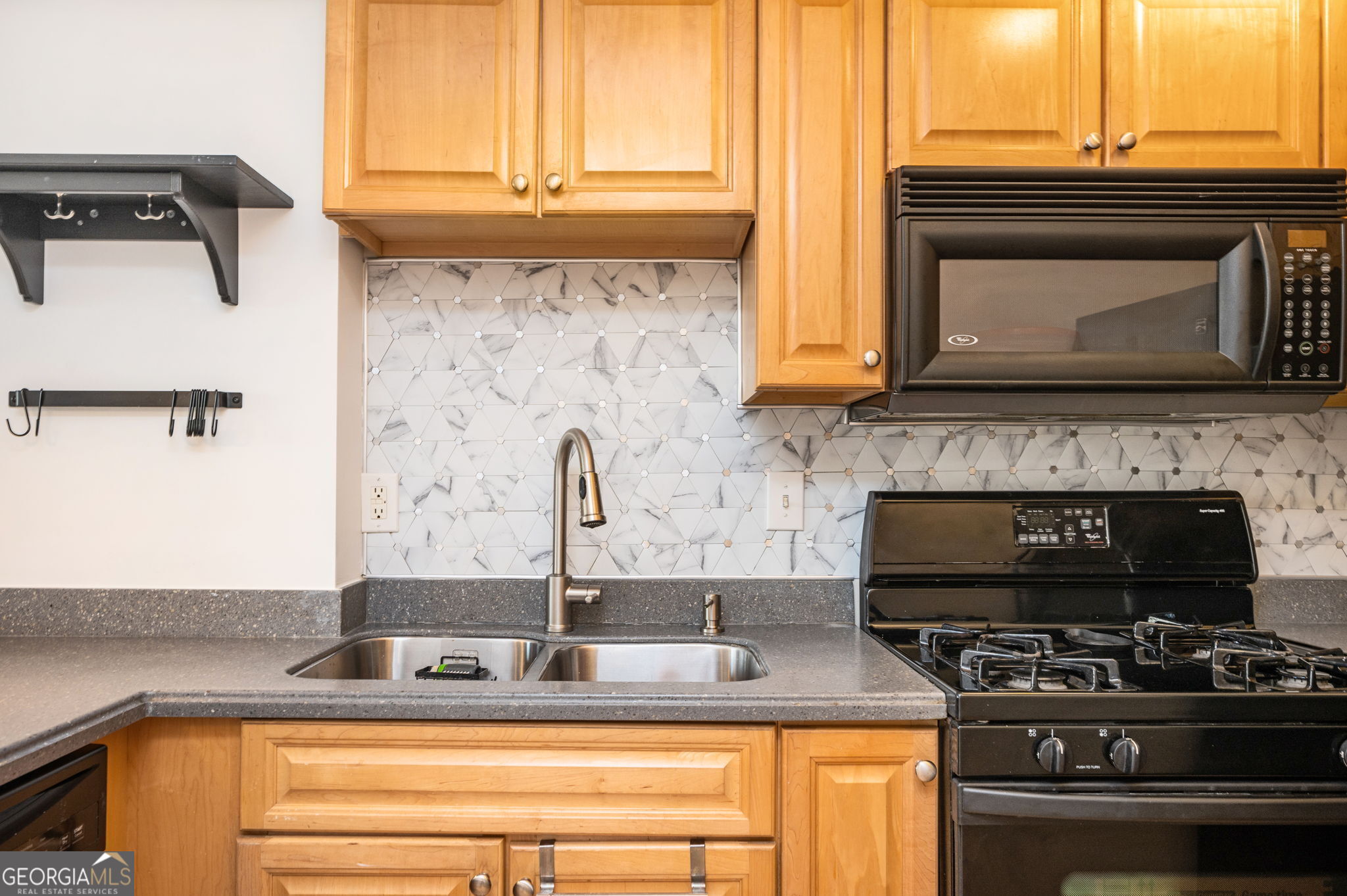 Atlanta, Georgia 30305, United States, 1 Bedroom Bedrooms, ,1 BathroomBathrooms,Residential,Active,36714