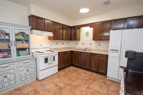 A home in Newnan