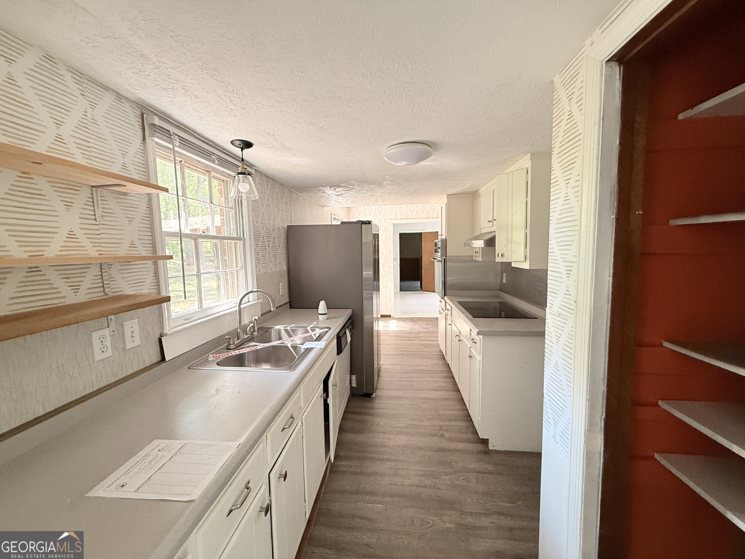 1270 Pine Knoll LN NE