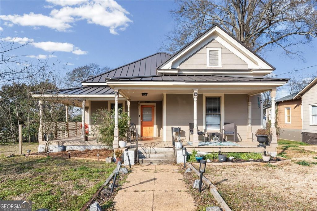 Photo of 219 Noyes Street, Cedartown, GA 30125 (MLS # 10685323)